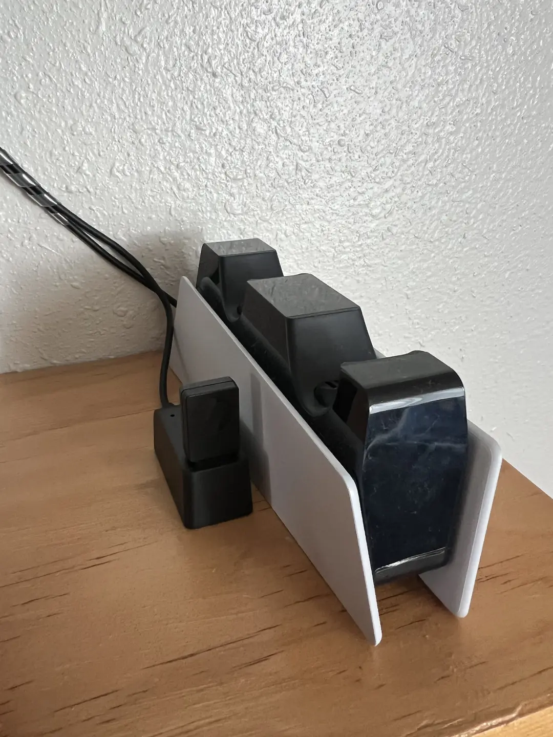 cradle‑dongle